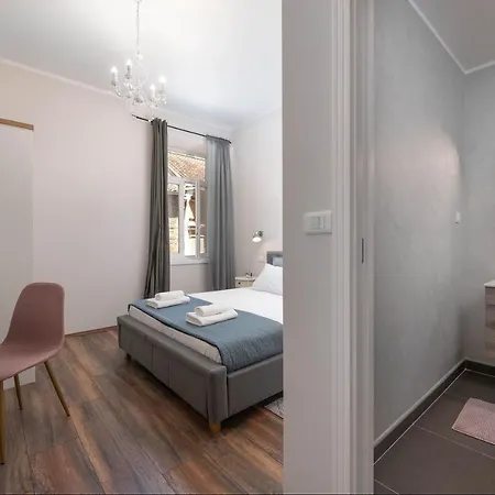 Apartment Dante Paradiso