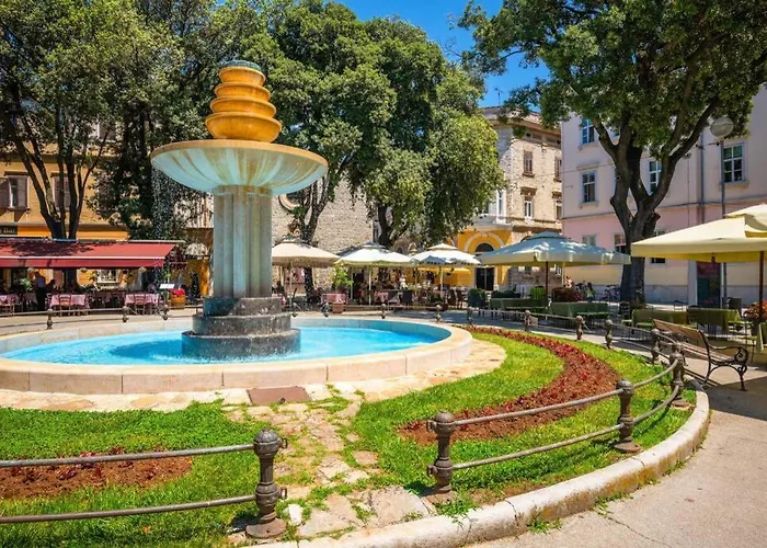 アパート Dante Paradiso プーラ