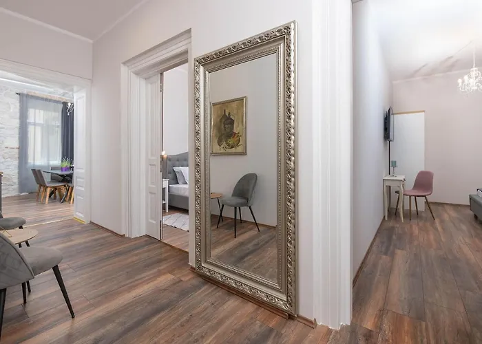 Dante Paradiso Πούλα